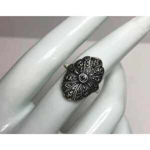 1532 Sterling silver 925 flower shield Ring sz 7 3.6 grams